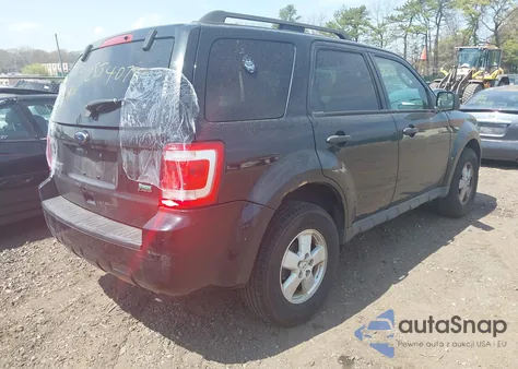 2010 Ford Escape Xlt z USA, uszkodzony, nr VIN 1FMCU9DG1AKC47607